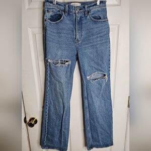 Abercrombie & Fitch The 90s Relaxed High Rise size 6/28 Women's Jeans